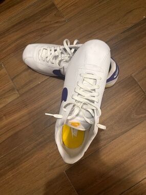 Clean Nike Cortez White/Purple – Classic Style